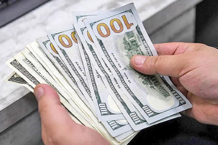 چرا بانک مرکزی سهمیه ارز مسافرتی را ۲ برابر کرد؟